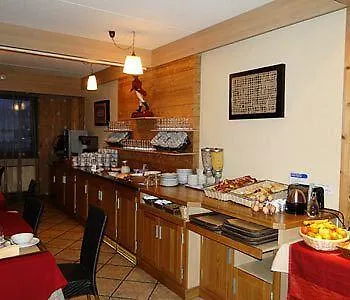 B&B Hotel Saint-Pierre-En-Faucigny Bonneville Γαλλία
