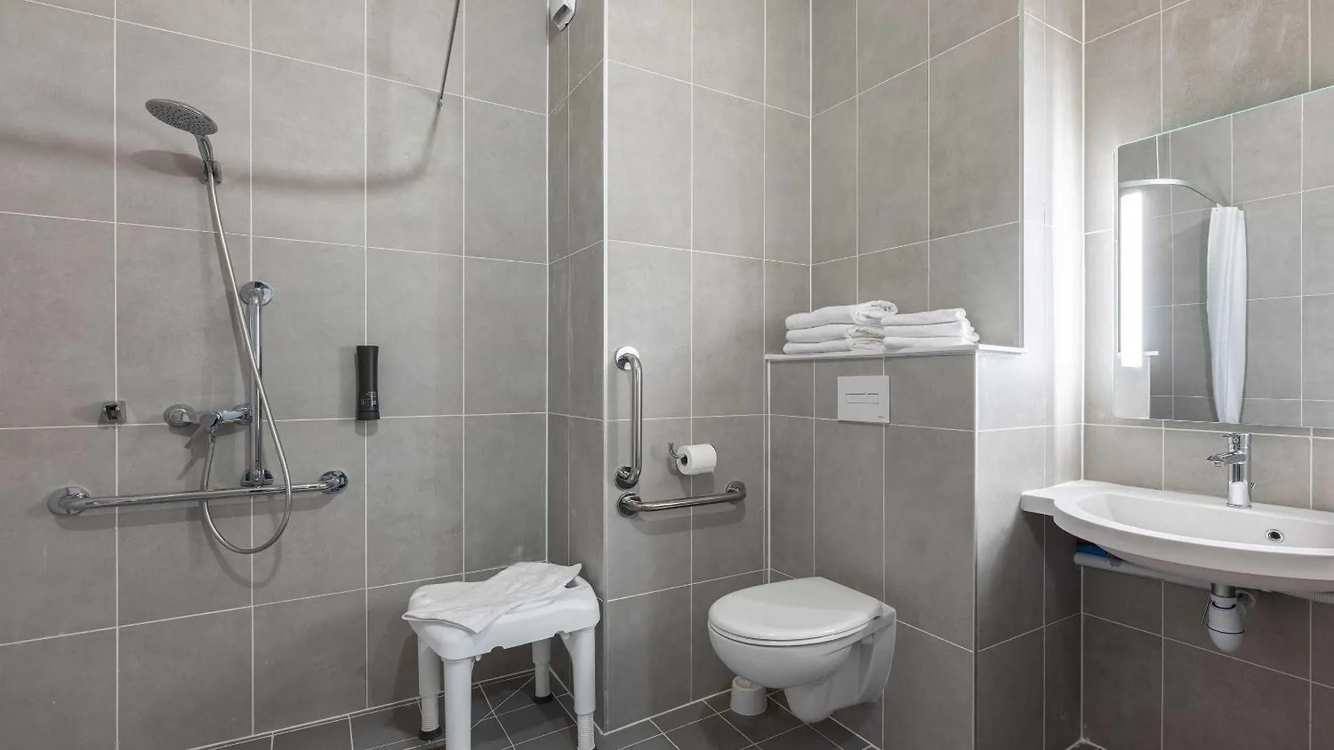 B&B Hotel Saint-Pierre-En-Faucigny Bonneville